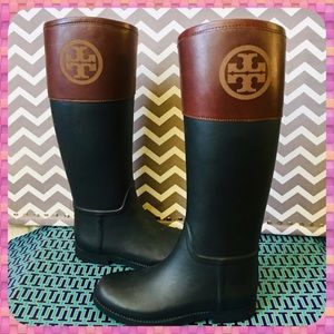 Tory Burch classic rain boots size: 7